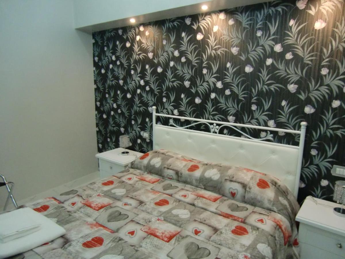Guesthouse Aaron2 نابولي المظهر الخارجي الصورة