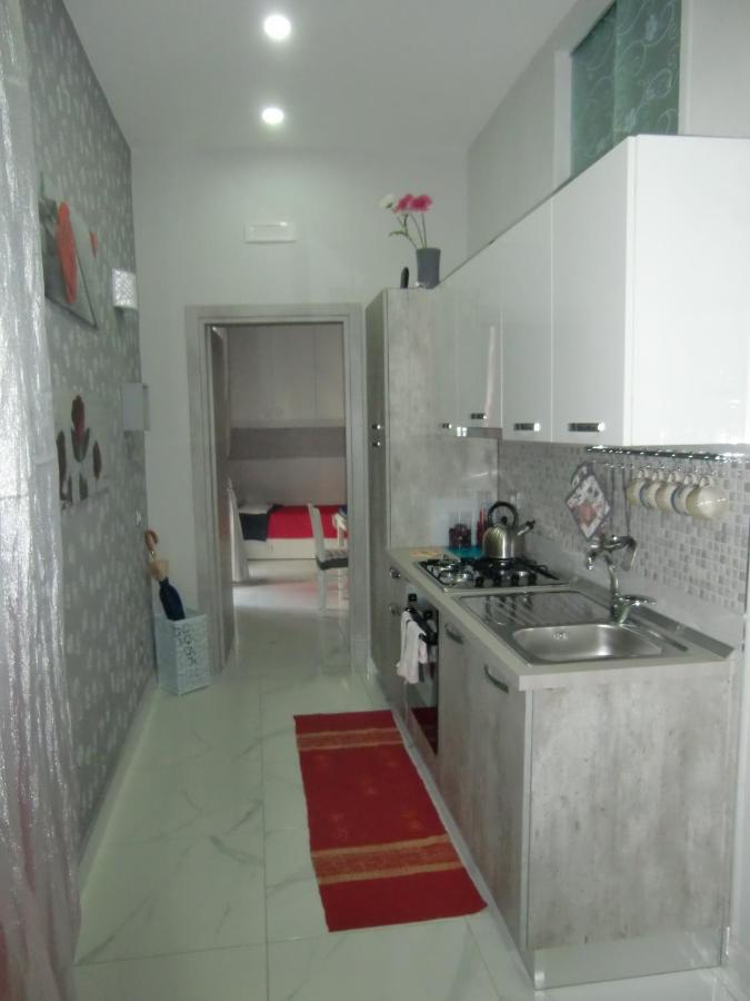 Guesthouse Aaron2 نابولي المظهر الخارجي الصورة